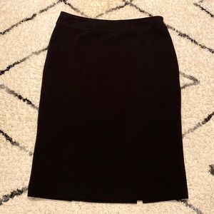 SALE🌟 Sunny Leigh Black Pencil Silhouette Skirt